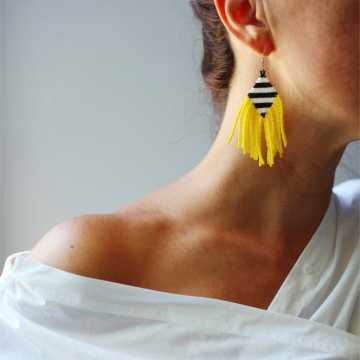 'BE YELLOW' Küpe